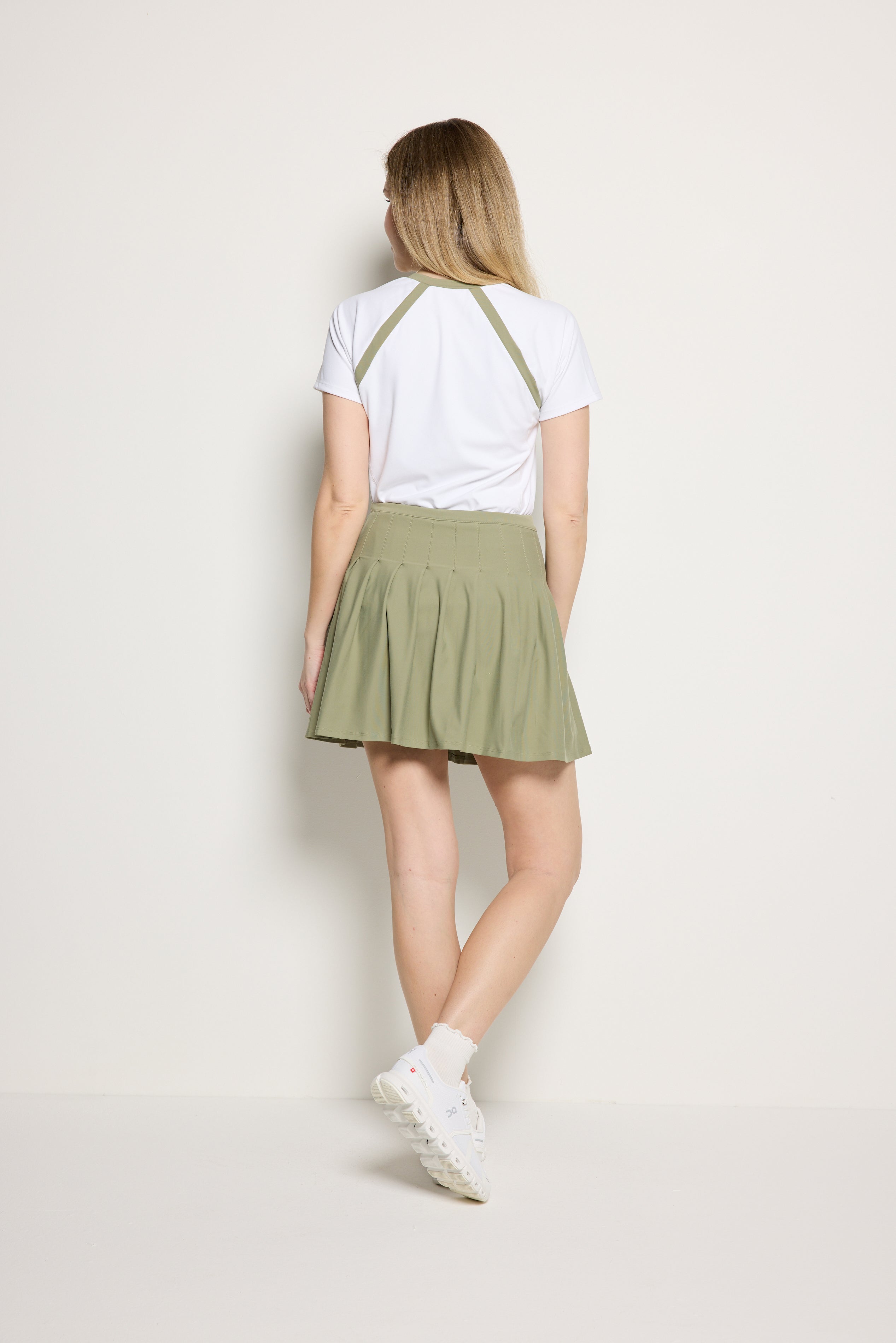 Rebecca Morgan Raegan Top women’s performance activewear top for tennis and pickleball